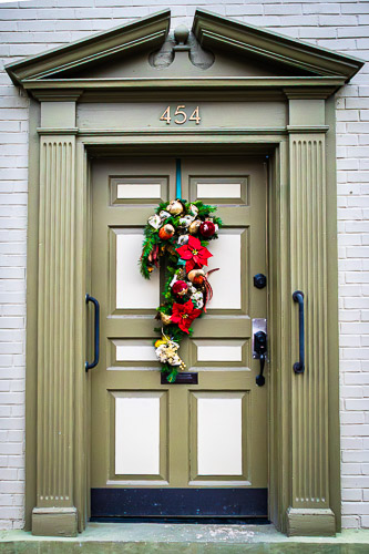 Victorian Stroll  |  Troy, NY - Dec 2025